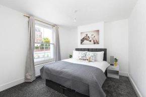 2 BED COTTAGE- 2 Mins walk to East Finchley tube station